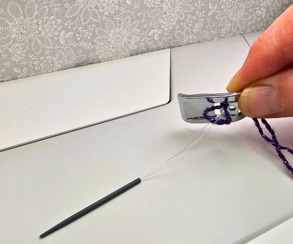 DIY 3-Hole Yarn Foot.jpg